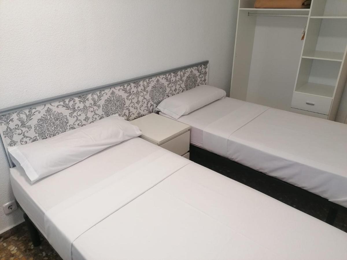 Hello Madrid Hotell Exteriör bild